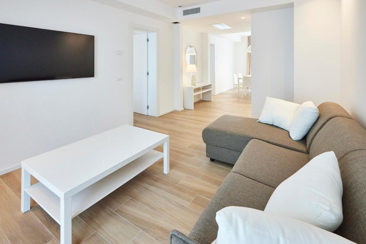 The Palm Riccione Aparthotel ภายนอก รูปภาพ