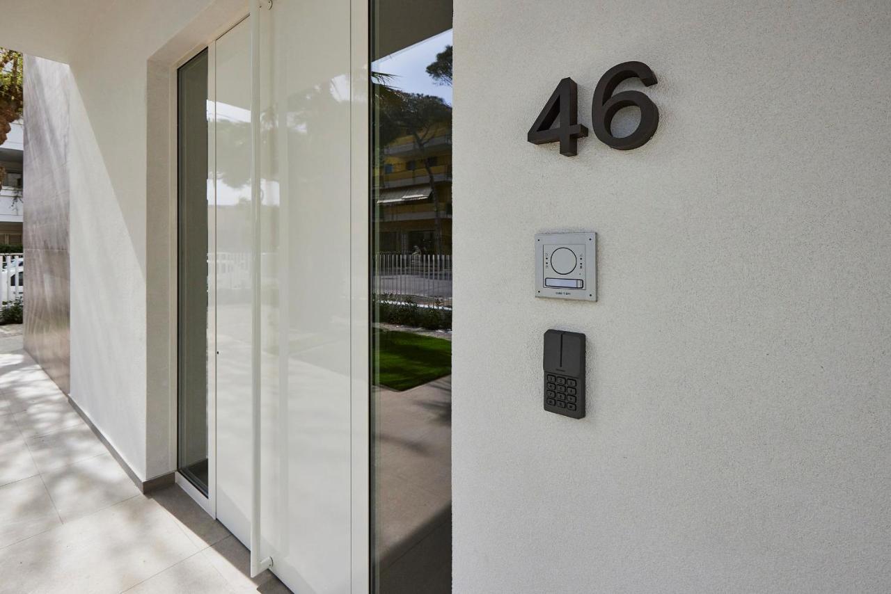 The Palm Riccione Aparthotel ภายนอก รูปภาพ