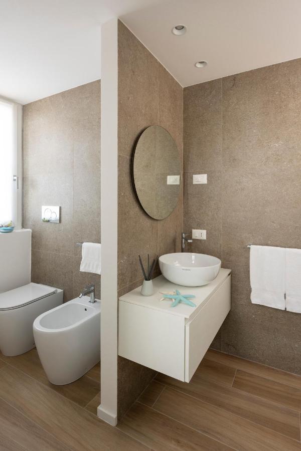 The Palm Riccione Aparthotel ภายนอก รูปภาพ