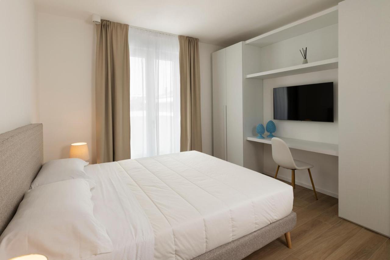 The Palm Riccione Aparthotel ภายนอก รูปภาพ