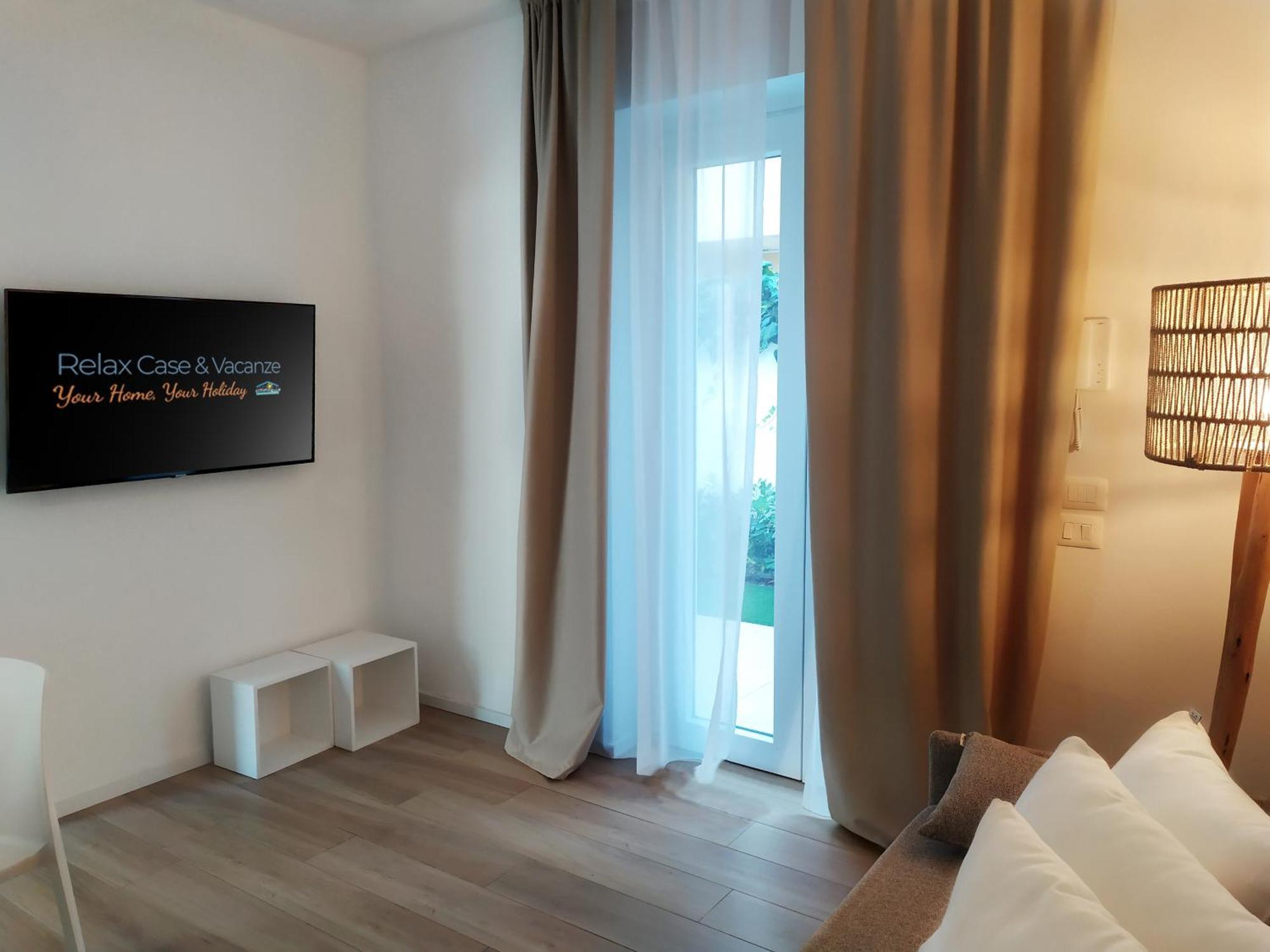 The Palm Riccione Aparthotel ภายนอก รูปภาพ